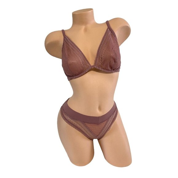 Victoria's Secret 38B/M The Incredible‎ Unlined Plunge Bra & Panty Set NEW - Picture 1 of 7